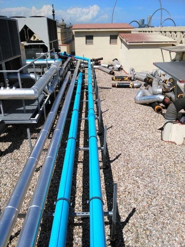 Instalaciones hidráulicas del circuito de climatización en edificio sector público JC 33 Barcelona - imagen 7